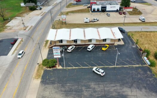 Commercial Rental Property for Sale in Salem, MO