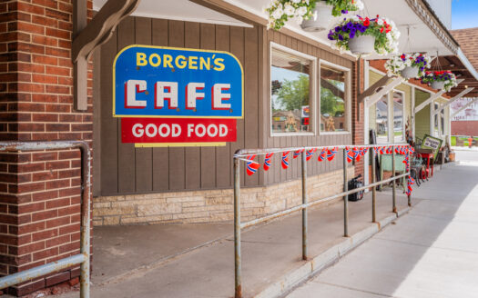 Restaurant & Rental Apartments in SW Wisconsin Driftless Region