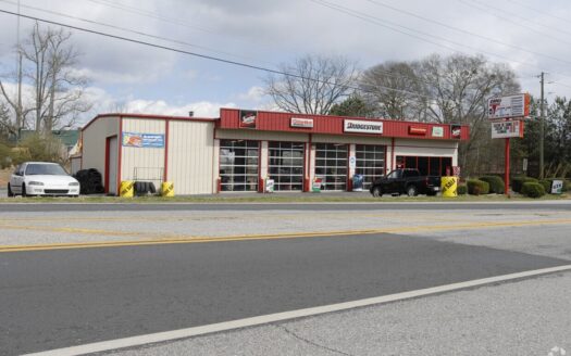 Dawsonville NNN Retail, 8.1% Cap Rate, Established Tire & Repair.