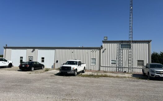 FOR LEASE – Commercial Property Lawrence, Kansas