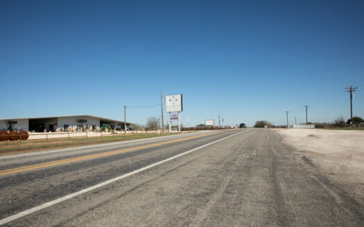 3 Acres Unrestricted Road Frontage – Tx 237 In Round Top