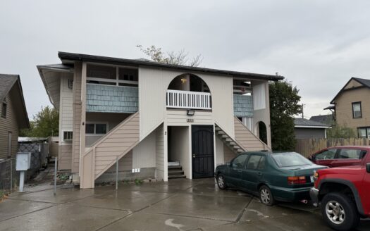 Income-Producing Opportunity | Eightplex for Sale